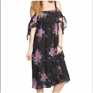 Free People Black Floral MIDI Off the shoulder Dress Size XS Tied to You